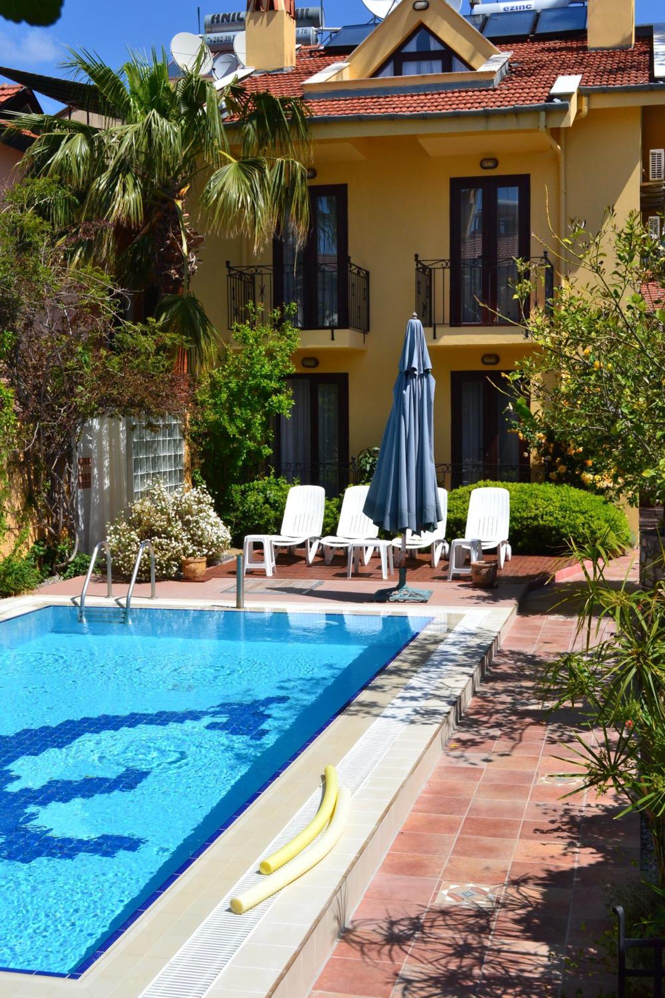Villa Danlin Hotel ギョジェク エクステリア 写真