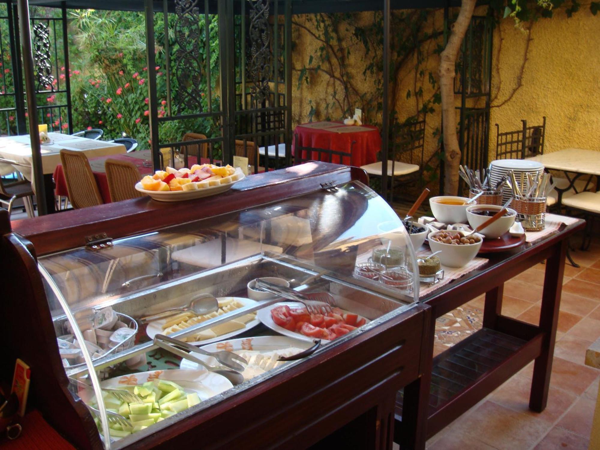 Villa Danlin Hotel ギョジェク エクステリア 写真