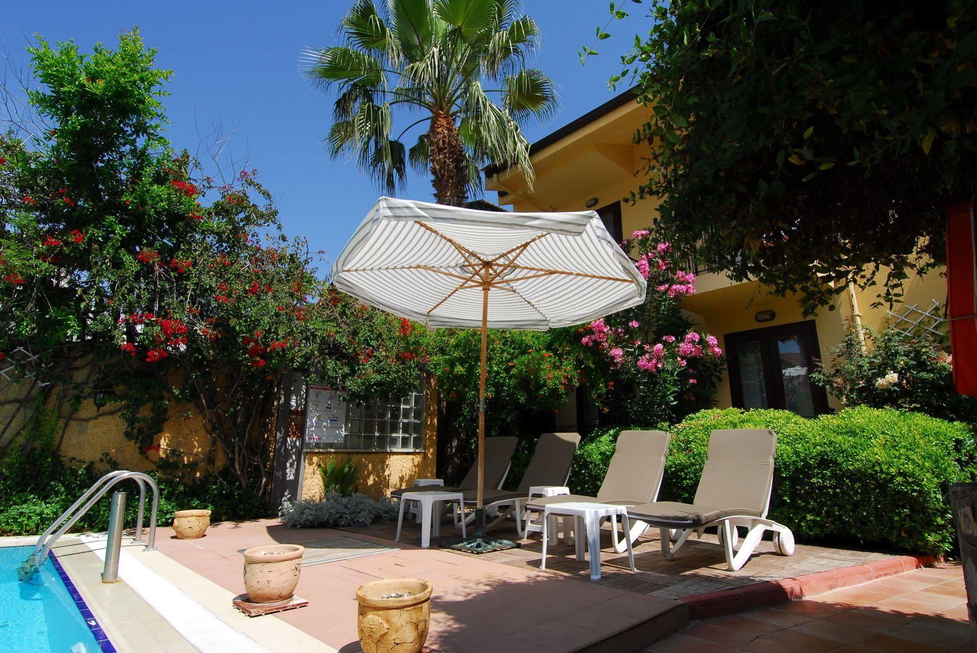 Villa Danlin Hotel ギョジェク エクステリア 写真